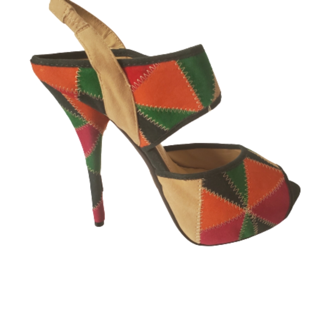 Shoes - Picture 6 of 8